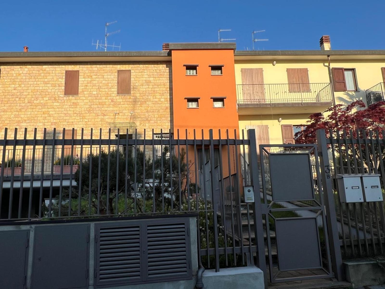 Casa Laura Apartment Bergamo Exterior photo